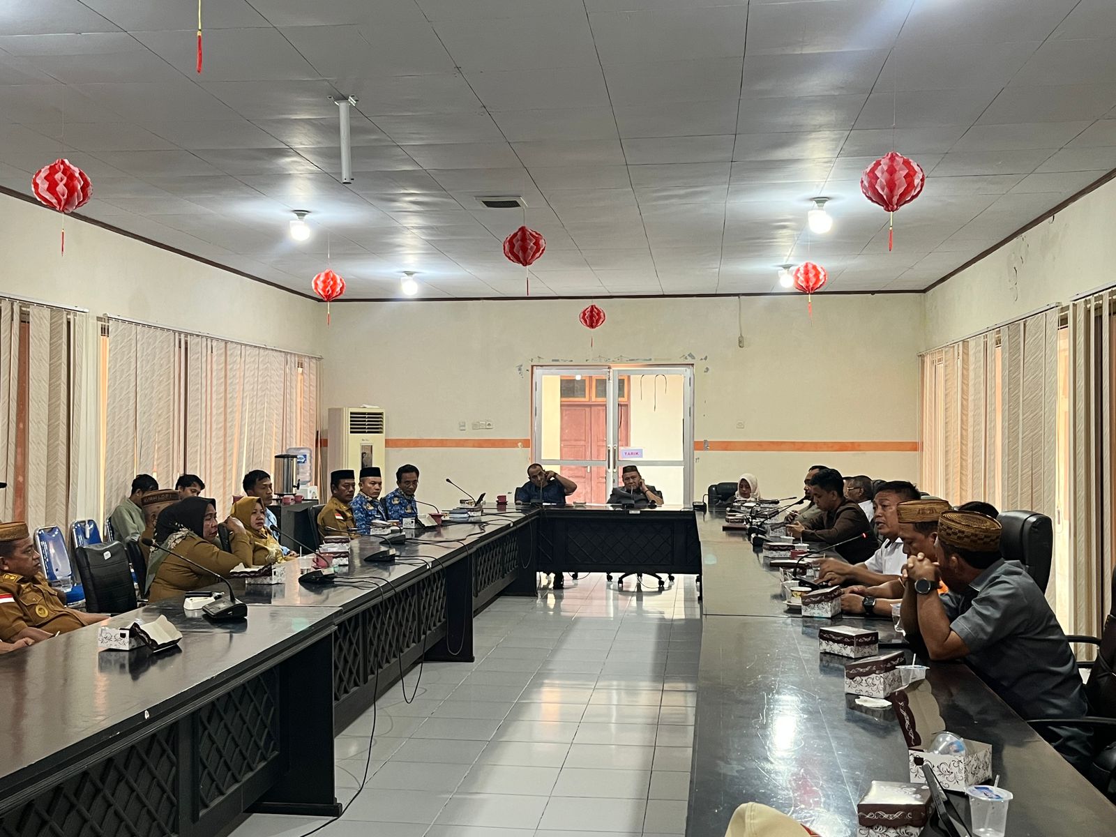 Puluhan Kades Datangi DPRD Pohuwato, Pertanyakan TKD yang Belum Cair